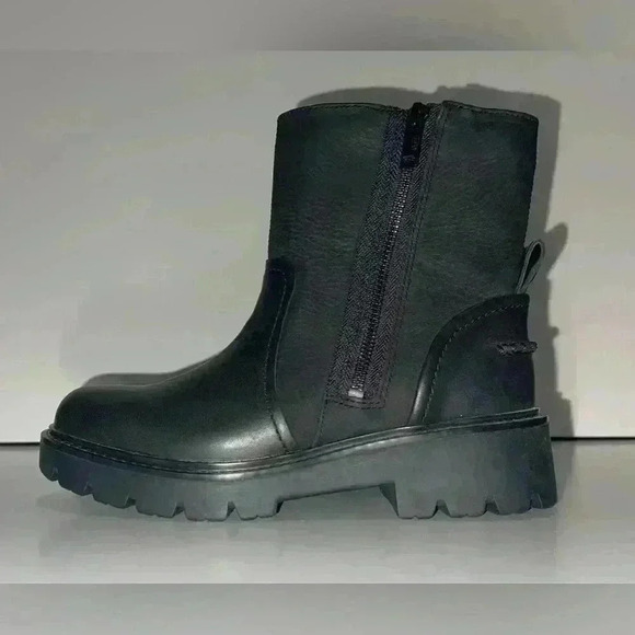 UGG POLK BOOT BLACK SIZE 7 NWOT - Picture 5 of 10